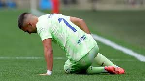 إصابة فيران توريس تُبعده مؤقتًا عن منتخب إسبانيا وتهدد مشاركته مع برشلونة